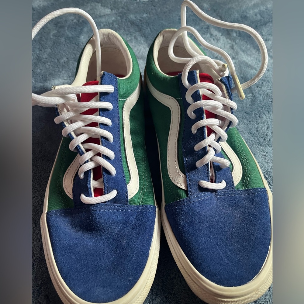 Vans